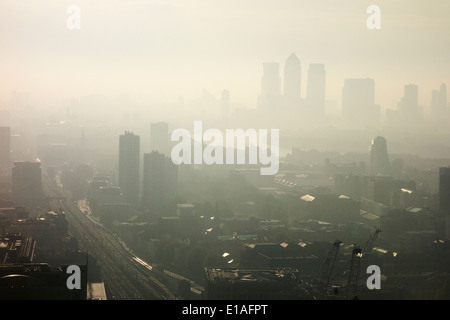 Central London aerial view of the Canary Wharf, London, UK Photo: pixstory / Alamy Stock Photo