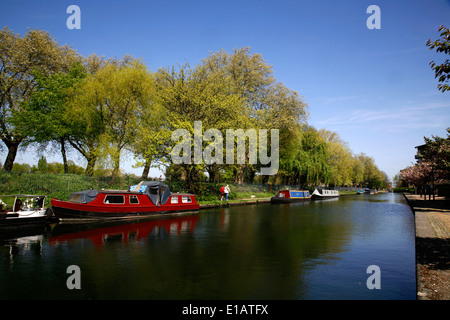 Hertford Union Canal running alongside Victoria Park, Hackney, London, UK Stock Photo