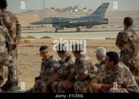 U.S. Air Force Lt. Col. Scott Bridgers and Maj. Michael Ferrario prepare to takeoff from Mwaffaq Salti Air Base in Al Azraq, Jo Stock Photo
