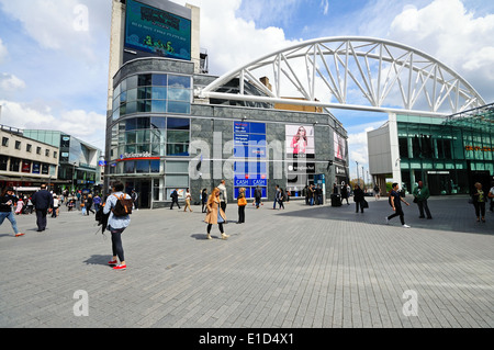 Shops along new street by the entrance to the Bullring shopping centre, Birmingham, West Midlands, England, UK, Western Europe. Stock Photo