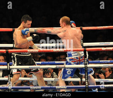 Wembley Stadium, London, UK. 31st May, 2014. WBA and IBF Super Middleweight World Championship Carl Froch versus George Groves Credit:  Action Plus Sports/Alamy Live News Stock Photo