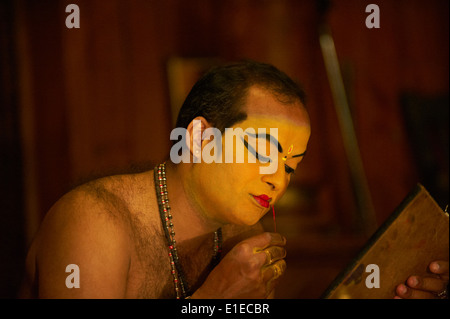 India, Kerala State, Fort cochin or Kochi, Kathakali dancers Stock Photo