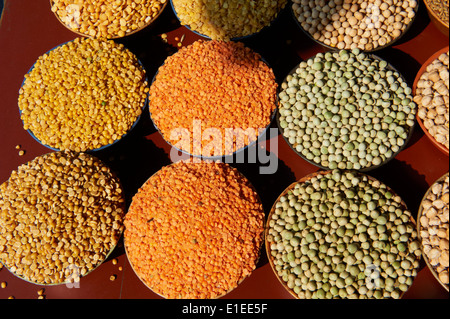 India, Kerala state, Calicut or kozhikode, market, dried lentils, peas or beans Stock Photo