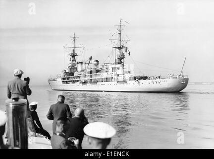 The Nazi propaganda picture shows the French warship, Jeanne d'Arc, as it arrives in the port in Kiel, Germany, 1937. Fotoarchiv für Zeitgeschichtee - NO WIRE SERVICE Stock Photo