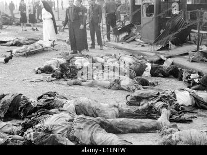 The Nazi propaganda picture shows French civilians killed during an Allied bombing of German-occupied Paris on 04 April 1943. Fotoarchiv für Zeitgeschichtee - NO WIRE SERVICE Stock Photo