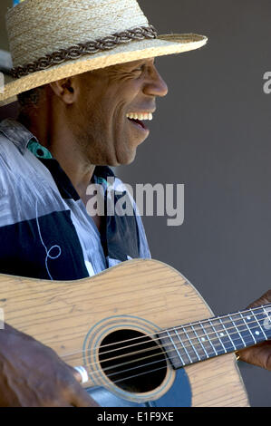 Ann Arbor, MI, USA. 1st June, 2014. Paul Miles plays some slide guitar blues on Liberty Street in downtown Ann Arbor, MI on June 1, 2014. © Mark Bialek/ZUMAPRESS.com/Alamy Live News Stock Photo