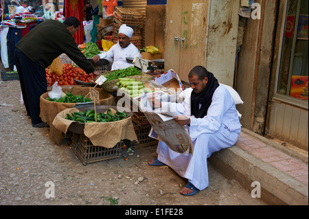 Egypt, Nile Valley, Luxor, Luxor souk or market Stock Photo