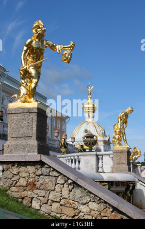 Grand cascade fountains at Peterhof Palace in St. Petersburg, Russia Stock Photo