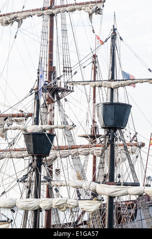 Crow's nests and rigging of a tall ship docked at Matanzas Bay in St. Augustine, Florida, USA. Stock Photo