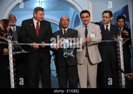 U.S. Ambassador Karl W. Eikenberry, H.E. Minister Makhdoom Raheen of the Ministry of Information and Culture, and H.E. Minister Stock Photo