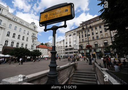 Budapest, Vorosmarty Square (Vorosmarty ter) Stock Photo