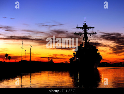 The Arleigh Burke-class guided-missile destroyer USS Spruance is pierside at Naval Weapons Station Seal Beach to conduct ordnan Stock Photo