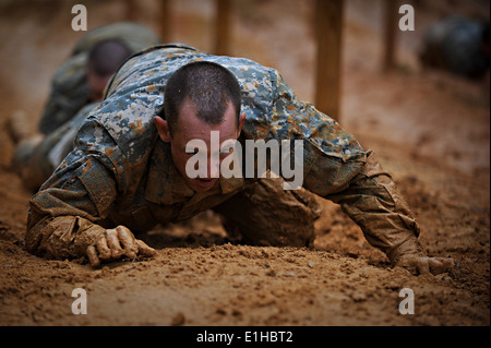 Advanced individual training (AIT) Soldiers and Marines learn to ...