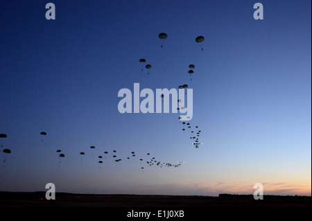 U.S. Army Soldiers from the 1st Battalion, 508th Parachute Infantry Regiment, 4th Brigade Combat Team, 82nd Airborne Division, Stock Photo