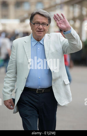 Zagreb, Croatia. 5th June, 2014. Croatian soccer coach Miroslav Blazevic waves during an interview in Zagreb, Croatia, June 5, 2014. Croatia will play against Brazil in the opening game of the 2014 World Cup, on Thursday June 12 in Sao Paulo. Credit:  Miso Lisanin/Xinhua/Alamy Live News Stock Photo