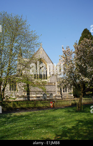 St Mary’s  - at crossroads of Old Beaconsfield   Parish church, typical Victorian architecture www.stmarysbeaconsfield.org.uk Stock Photo