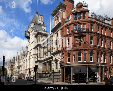 UK, England, London, City, Fleet Street, The Strand,