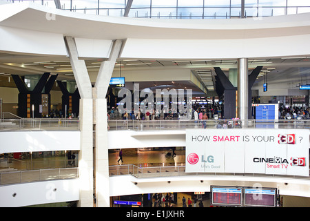 Oliver Tambo Airport, Johannesburg, South Africa Stock Photo: 25212050 ...