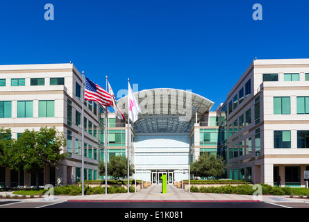 The old Apple Inc Head Office Campus, One Infinite Loop, Cupertino, California, USA Stock Photo