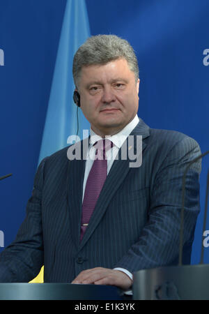 President of Ukraine Petro Poroshenko and Federal President of Federal ...