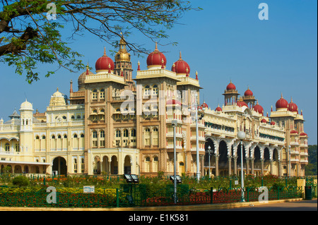 India, Karnataka, Mysore, Maharaja palace Stock Photo