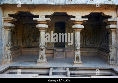 India, Tamil Nadu, Mamallapuram or Mahabalipuram, Varahu Mandapa, Unesco world heritage Stock Photo