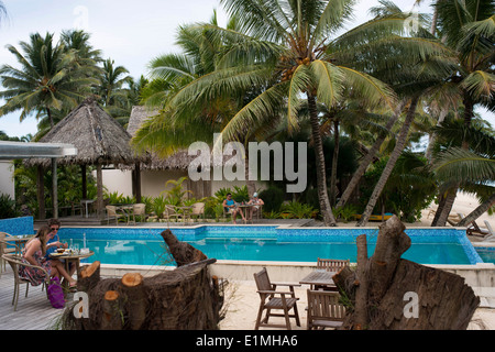 Rarotonga Island. Cook Island. Polynesia. South Pacific Ocean. Poolside at the luxurious Little Polynesian Resort in Rarotonga. Stock Photo