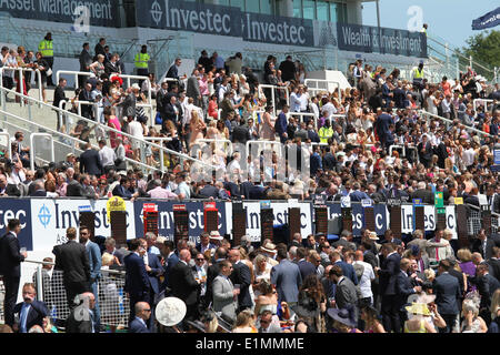 Epsom, UK. 06th June, 2014. Epsom crowds and grandstand during Ladies Day of the 2014 Epsom Derby Festival. Credit:  Action Plus Sports/Alamy Live News Stock Photo