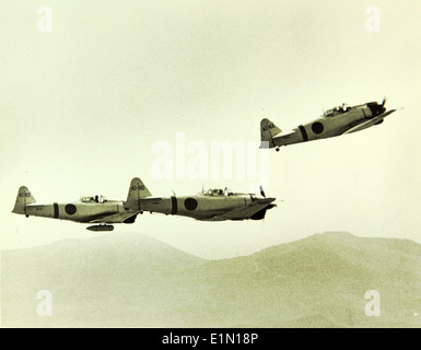 The Mitsubishi A6M Zero was a highly effective Japanese fighter ...