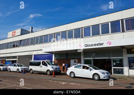 Railway Station Gloucester Gloucestershire UK Stock Photo