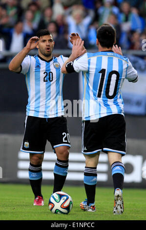 La Plata, Argentina. 7th June, 2014. Argentina's Lionel Messi (R), celebrates after scoring with his teammate Sergio Aguero during the friendly match against Slovenia prior to the FIFA World Cup at Ciudad de La Plata Stadium, in La Plata, Argentina, on June 7, 2014. Credit:  Victor Carreira/TELAM/Xinhua/Alamy Live News Stock Photo