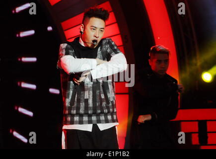 Taipei, China's Taiwan. 8th June, 2014. Singer Wilber Pan performs during a talent show to promote his new album 'Clown' in Taipei, southeast China's Taiwan, June 8, 2014. The new album is expected to be released on June 13. © Wu Ching-teng/Xinhua/Alamy Live News Stock Photo