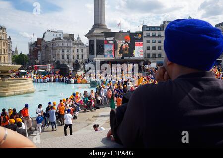 London, UK. 08th June, 2014. Sikhs rally Trafalgar Square, London, UK 30th anniversary massacre Golden Temple Amritsar by Indian military 1984 Credit:  On Sight Photographic/Alamy Live News Stock Photo