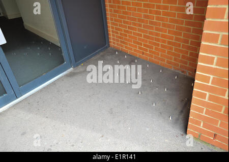 Southwark Bridge Road, London, UK. 9th June 2014. Spikes placed in the entrance to flats on Southwark Bridge Road, designed to stop rough sleepers using the entrance. Credit:  Matthew Chattle/Alamy Live News Stock Photo