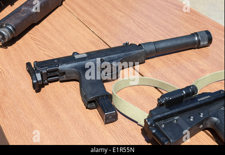 Submachine gun AEK-919K 