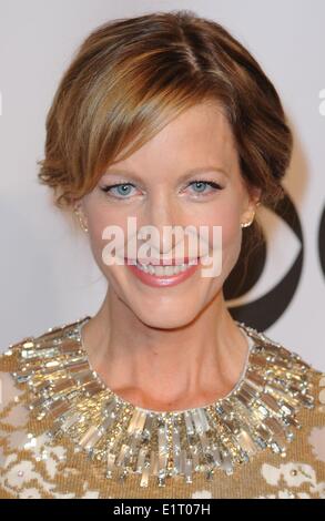 new york ny anna gunn attends the film society of lincoln center and amc celebration of breaking bad final episodes at walter reade theatre in new york city akm gsi july 31 alamy