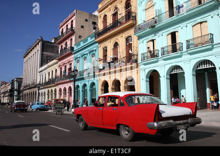 Classic cars in the streets of Havana, Cuba Stock Photo