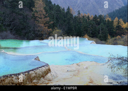 Blue water pools in Huang Long, Si Chuan, P.R. China Stock Photo