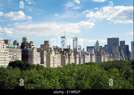 New York City skyline seen from the rooftop terrace of the Metropolitain Museum across Central Park Stock Photo