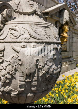 Buffalo Skull Carving on Decorative Urn, John Purroy Mitchell Memorial ...