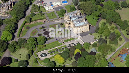 aerial view of Cartwright Hall in Bradford Stock Photo