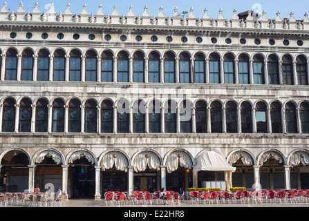 The long arcade (known as the the Procuratie Vecchie) on the north side of St Mark's Square in Venice, Italy Stock Photo