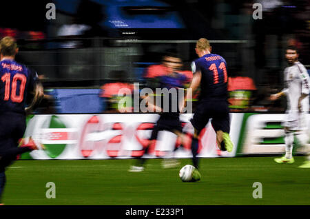 Salvador, Brazil. 13th June, 2014. Arjen Robben at the #3 2014 World Cup match between Spain and Netherlands, in Salvador, Brasil, this friday 13th © Gustavo Basso/NurPhoto/ZUMAPRESS.com/Alamy Live News Stock Photo