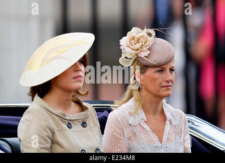 London, Great Britain. 14th June, 2014. Britain's Princess Eugenie (l) and Sophie, Countess of Wessex during the Trooping of the Colour Queen's annual birthday parade in London, Great Britain, 14 June 2014. Photo: Albert Nieboer -/dpa/Alamy Live News Stock Photo