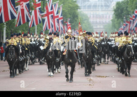 London, UK. . 14th June 2014. Trooping the Colour 2014 for the Queen's birthday. Credit:  Mark Davidson/Alamy Live News Stock Photo