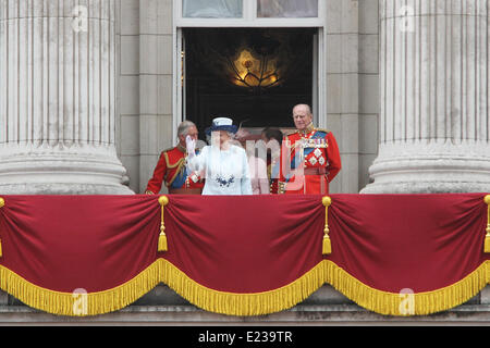 London, UK. . 14th June 2014. The Queen and Prince Philip on the balcony at Trooping the Colour 2014 for the Queen's birthday. Credit:  Mark Davidson/Alamy Live News Stock Photo