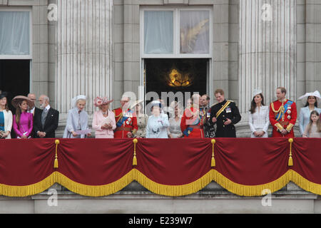 London, UK. . 14th June 2014. The Royal family on the balcony at Trooping the Colour 2014 for the Queen's birthday. Credit:  Mark Davidson/Alamy Live News