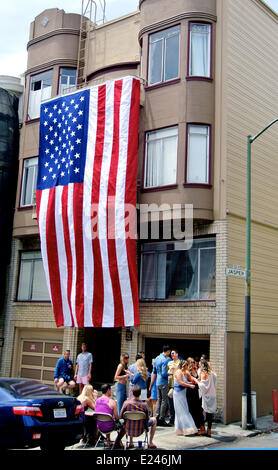 San Francisco, June 14th, 2014. Residents party and display American flag during 60th annual North Beach Festival in San Francisco. Credit:  Bob Kreisel/Alamy Live News Stock Photo