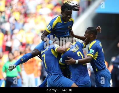 Brasilia, Brazil. 15th June, 2014. Ecuadors players celebrate their goal during a Group E match between Switzerland and Ecuador of 2014 FIFA World Cup at the Estadio Nacional Stadium in Brasilia, capital of Brazil, June 15, 2014. Credit:  Action Plus Sports Images/Alamy Live News Stock Photo