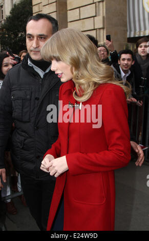 Taylor Swift leaving her hotel in Paris  Featuring: Taylor Swift Where: Paris, France When: 28 Jan 2013 om  Only Stock Photo
